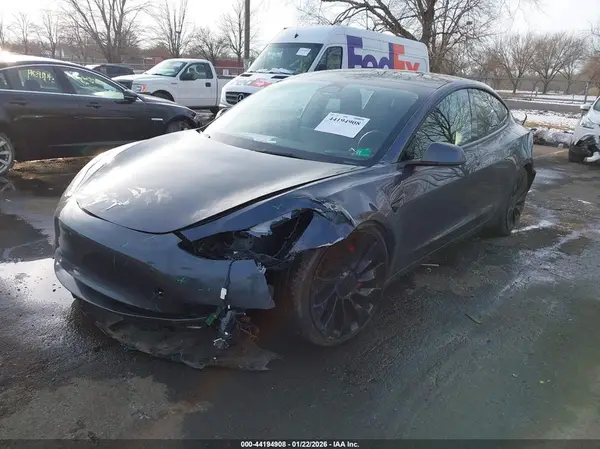 5YJ3E1EC3NF239817 2022 TESLA MODEL 3 - Image 2