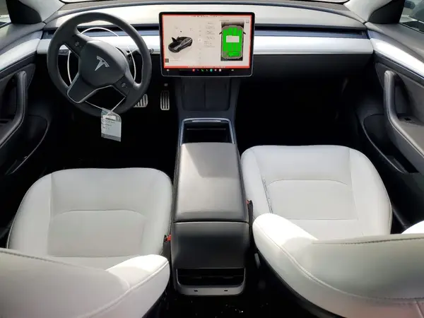 5YJ3E1EC3NF247917 2022 TESLA MODEL 3 - Image 8