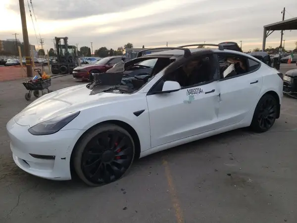 5YJ3E1EC3NF265334 2022 TESLA MODEL 3 - Image 1