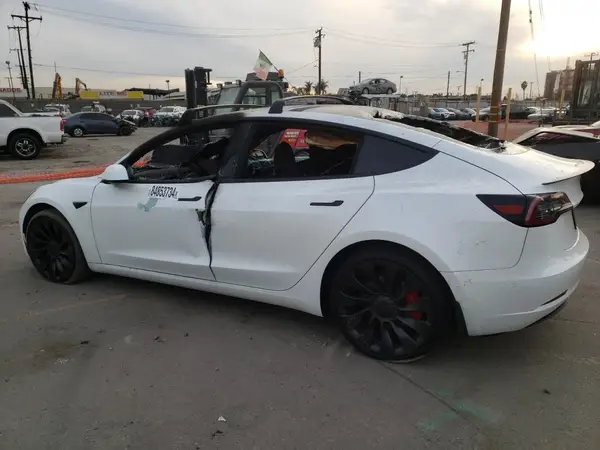 5YJ3E1EC3NF265334 2022 TESLA MODEL 3 - Image 2