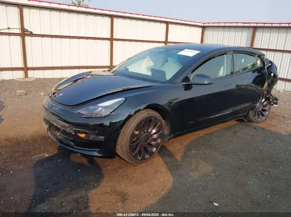 5YJ3E1EC3NF330232 2022 TESLA MODEL 3 - Image 2