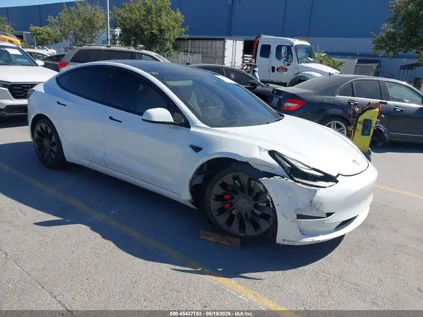 5YJ3E1EC3NF344146 2022 TESLA MODEL 3 - Image 1