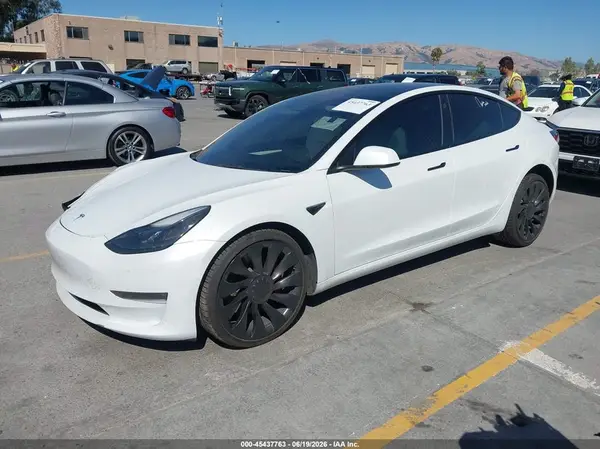 5YJ3E1EC3NF344146 2022 TESLA MODEL 3 - Image 2