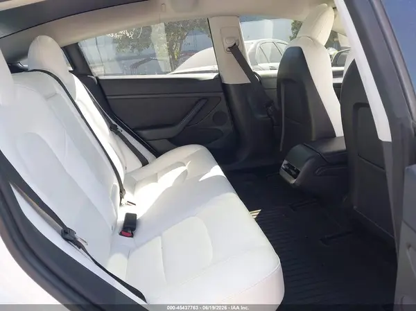 5YJ3E1EC3NF344146 2022 TESLA MODEL 3 - Image 8