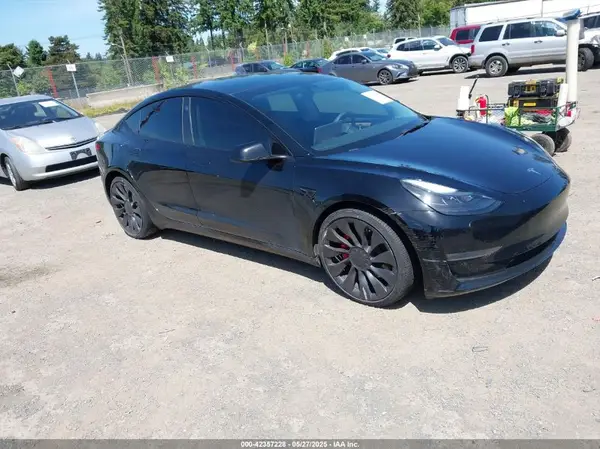 5YJ3E1EC3NF348486 2022 TESLA MODEL 3 - Image 1