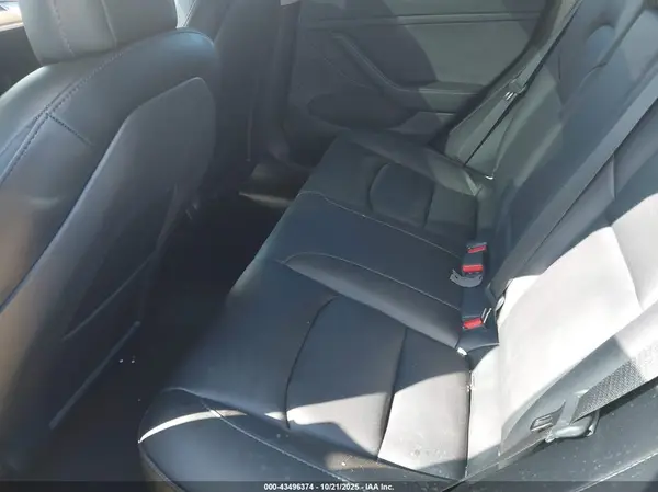 5YJ3E1EC3NF354496 2022 TESLA MODEL 3 - Image 8
