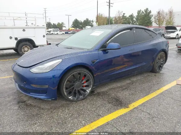 5YJ3E1EC3PF461387 2023 TESLA MODEL 3 - Image 2