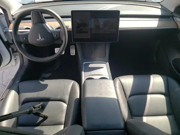 5YJ3E1EC3PF480618 2023 TESLA MODEL 3 - Image 8