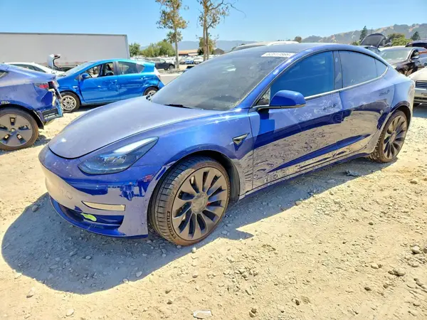 5YJ3E1EC3PF488380 2023 TESLA MODEL 3 - Image 1