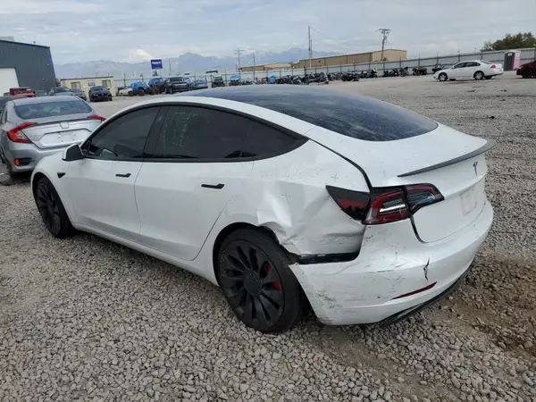 5YJ3E1EC3PF505484 2023 TESLA MODEL 3 - Image 2
