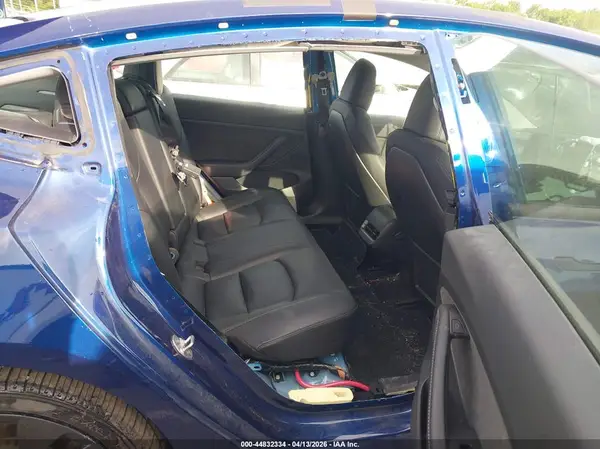 5YJ3E1EC3PF505744 2023 TESLA MODEL 3 - Image 8