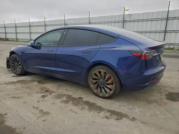 5YJ3E1EC3PF507221 2023 TESLA MODEL 3 - Image 2