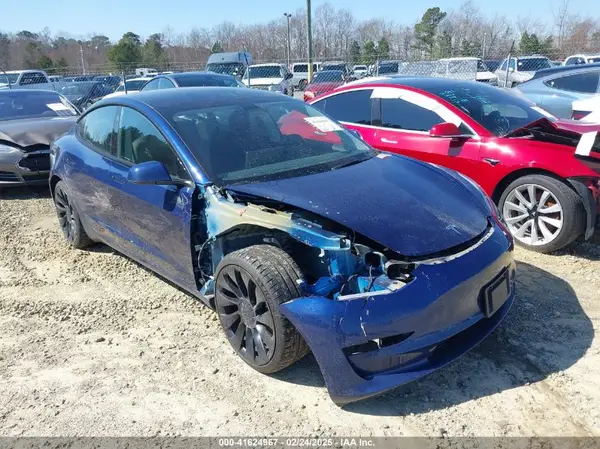 5YJ3E1EC3PF508532 2023 TESLA MODEL 3 - Image 1
