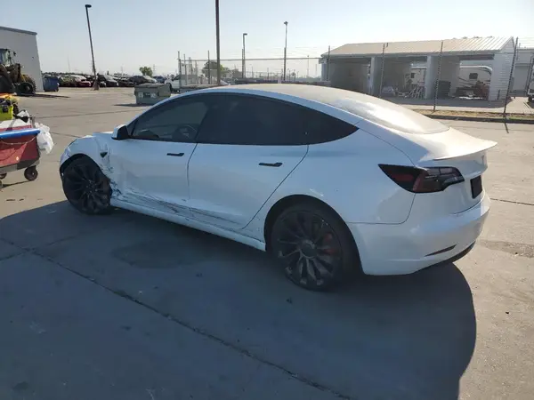 5YJ3E1EC3PF510409 2023 TESLA MODEL 3 - Image 2