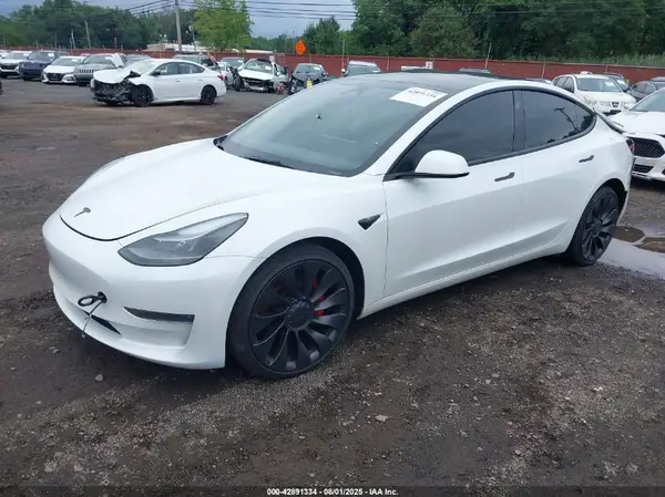 5YJ3E1EC3PF596742 2023 TESLA MODEL 3 - Image 2