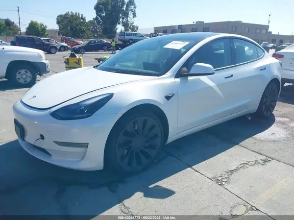 5YJ3E1EC3PF602183 2023 TESLA MODEL 3 - Image 2