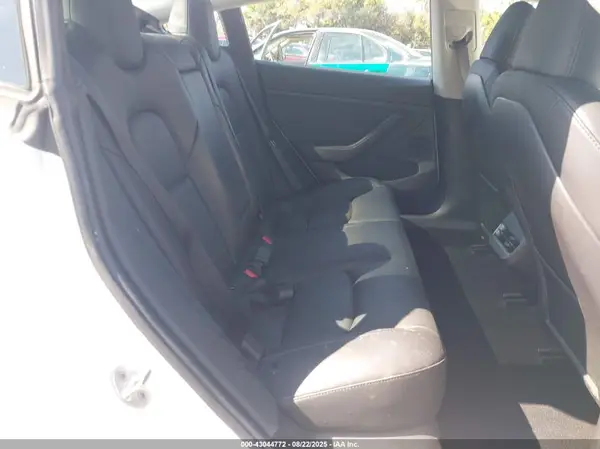 5YJ3E1EC3PF602183 2023 TESLA MODEL 3 - Image 8