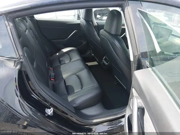 5YJ3E1EC3PF621008 2023 TESLA MODEL 3 - Image 8