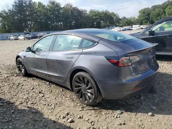 5YJ3E1EC3PF677739 2023 TESLA MODEL 3 - Image 2