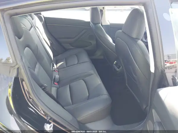 5YJ3E1EC3PF692578 2023 TESLA MODEL 3 - Image 8