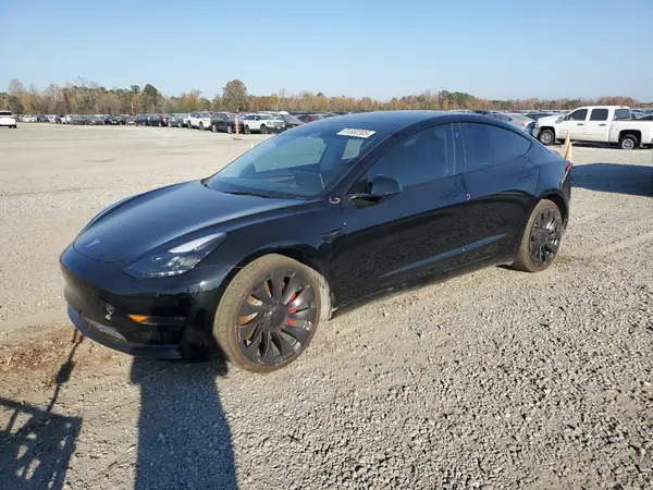 5YJ3E1EC3PF704230 2023 TESLA MODEL 3 - Image 1