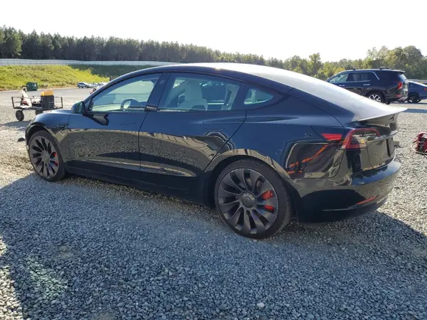 5YJ3E1EC3PF708035 2023 TESLA MODEL 3 - Image 2