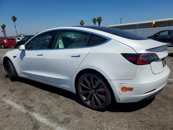 5YJ3E1EC4LF624428 2020 TESLA MODEL 3 - Image 2