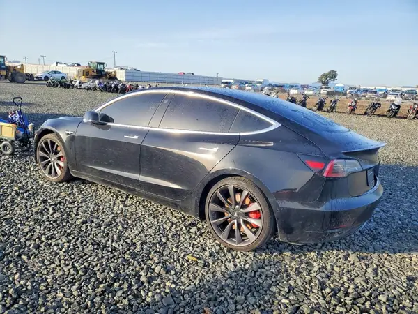 5YJ3E1EC4LF624459 2020 TESLA MODEL 3 - Image 2