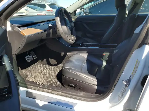 5YJ3E1EC4LF641388 2020 TESLA MODEL 3 - Image 8