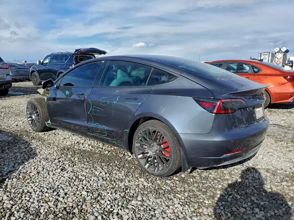 5YJ3E1EC4LF641763 2020 TESLA MODEL 3 - Image 2