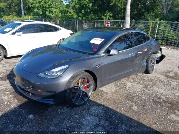 5YJ3E1EC4LF733732 2020 TESLA MODEL 3 - Image 2