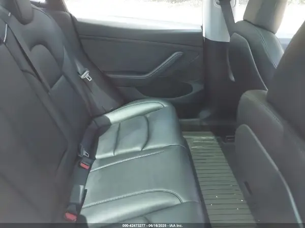 5YJ3E1EC4MF044601 2021 TESLA MODEL 3 - Image 8