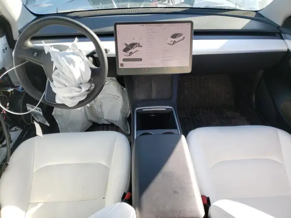 5YJ3E1EC4MF050592 2021 TESLA MODEL 3 - Image 8