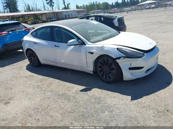 5YJ3E1EC4MF064900 2021 TESLA MODEL 3 - Image 1