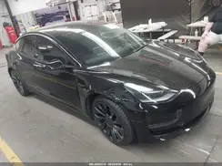 5YJ3E1EC4MF098660 2021 TESLA MODEL 3
