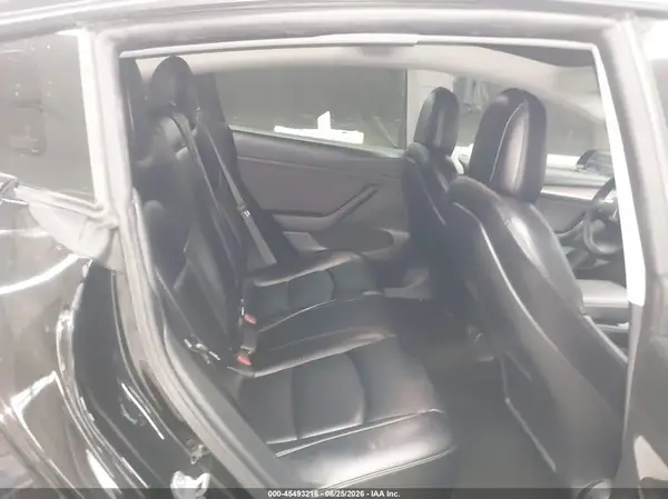 5YJ3E1EC4MF098660 2021 TESLA MODEL 3 - Image 8
