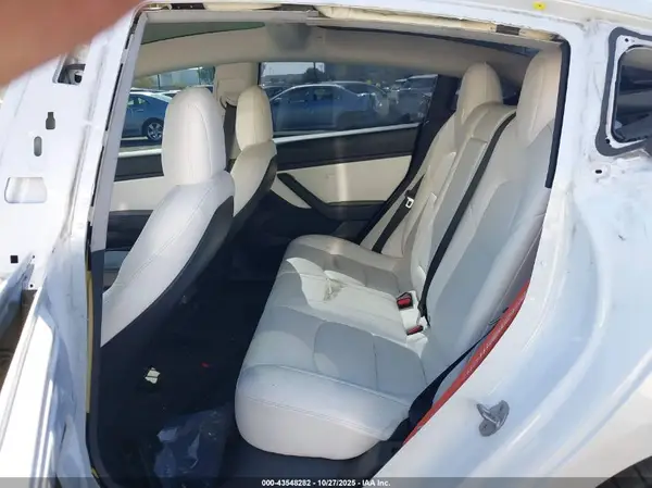 5YJ3E1EC4MF914489 2021 TESLA MODEL 3 - Image 8