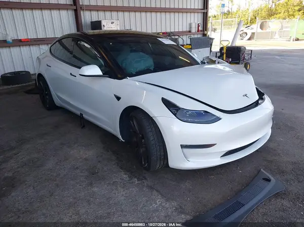 5YJ3E1EC4MF914492 2021 TESLA MODEL 3 - Image 1