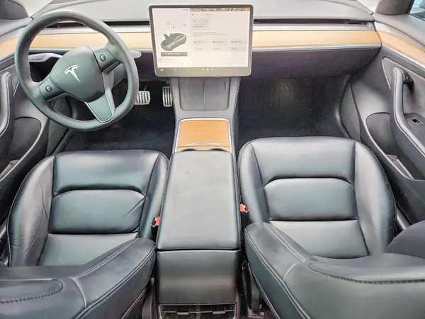 5YJ3E1EC4MF990956 2021 TESLA MODEL 3 - Image 8