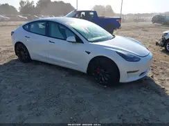 5YJ3E1EC4NF105088 2022 TESLA MODEL 3