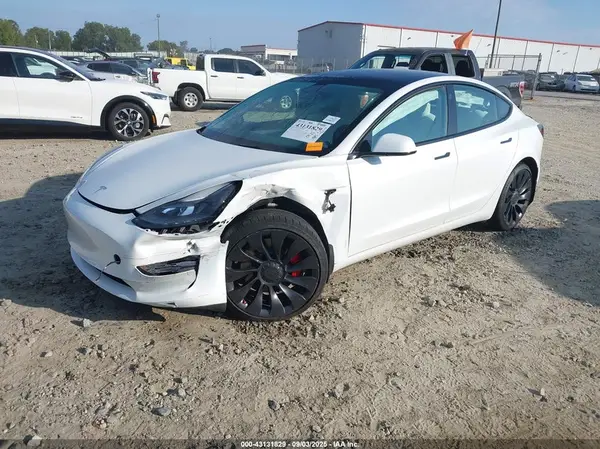 5YJ3E1EC4NF105088 2022 TESLA MODEL 3 - Image 2
