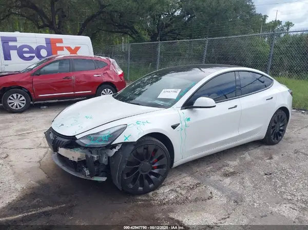5YJ3E1EC4NF105673 2022 TESLA MODEL 3 - Image 2