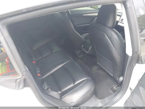 5YJ3E1EC4NF105673 2022 TESLA MODEL 3 - Image 8