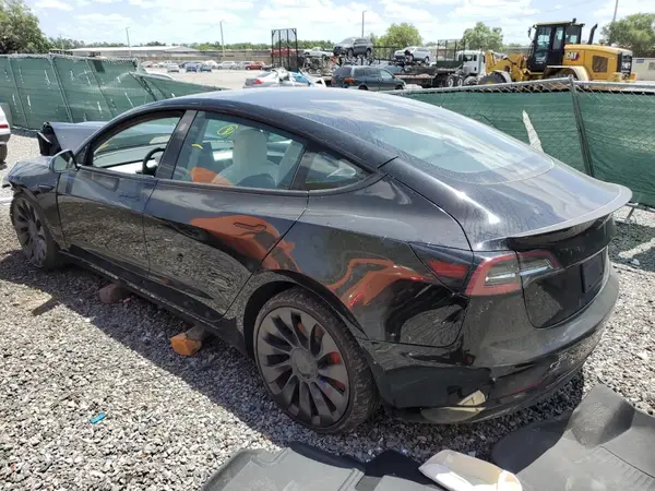 5YJ3E1EC4NF106399 2022 TESLA MODEL 3 - Image 2
