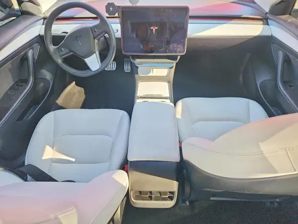 5YJ3E1EC4NF111957 2022 TESLA MODEL 3 - Image 8
