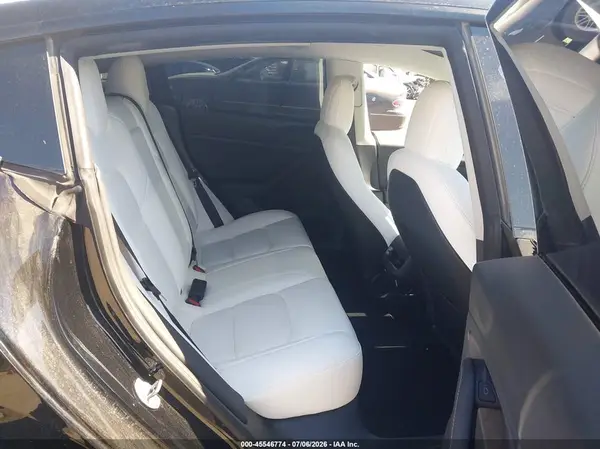 5YJ3E1EC4NF247781 2022 TESLA MODEL 3 - Image 8
