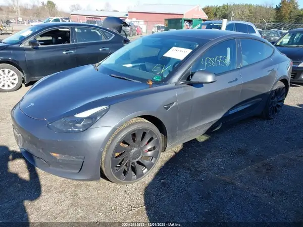 5YJ3E1EC4NF261521 2022 TESLA MODEL 3 - Image 2
