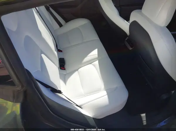 5YJ3E1EC4NF261521 2022 TESLA MODEL 3 - Image 8