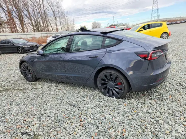 5YJ3E1EC4NF264788 2022 TESLA MODEL 3 - Image 2