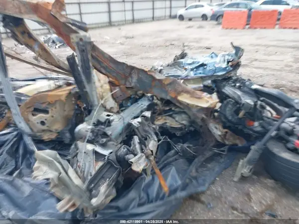 5YJ3E1EC4NF265262 2022 TESLA MODEL 3 - Image 8